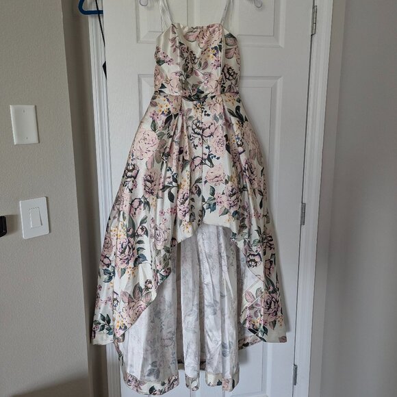 Strapless Formal High Low Pastel Floral Gown by Speechless - Juniors Size 3 - Picture 7 of 9